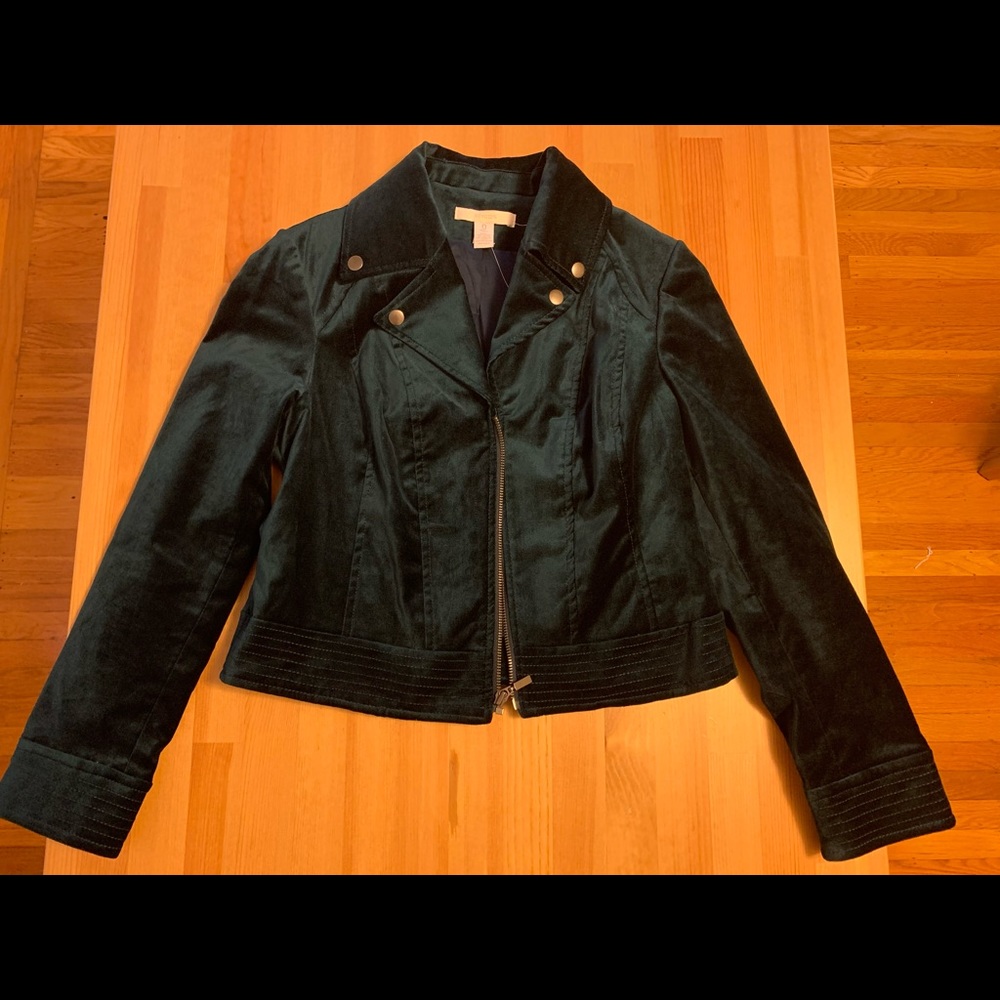 NWT,  Chico’s darkest teal velveteen zipper